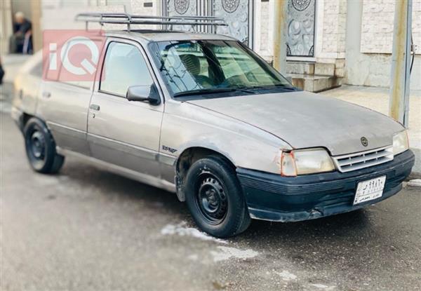 Opel Kadett 1992 for sale in Iraq - Mosul